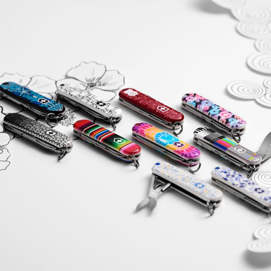 Patterns of the World 2021 Classic SD Swiss Army Knives
