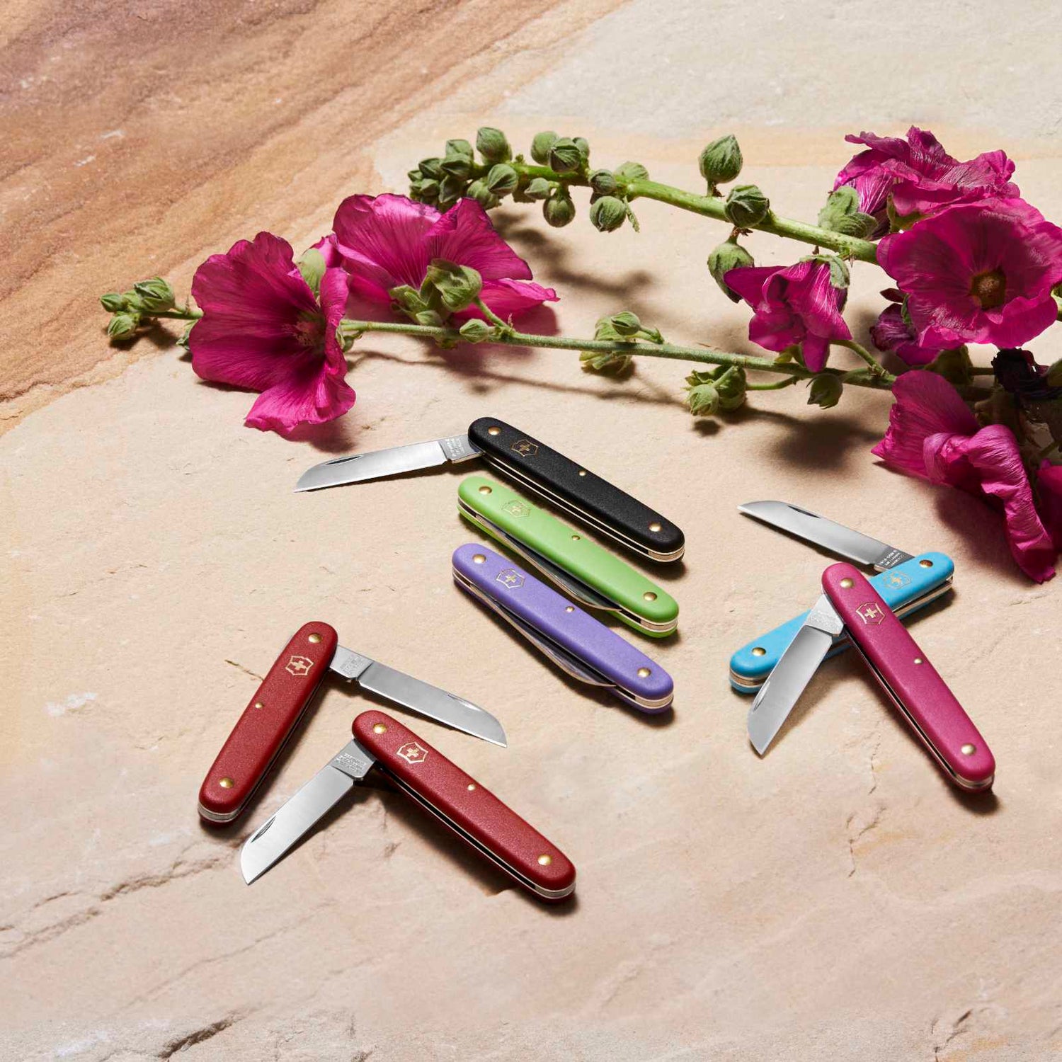 Gardening Knives & Tools at Swiss Knife Shop