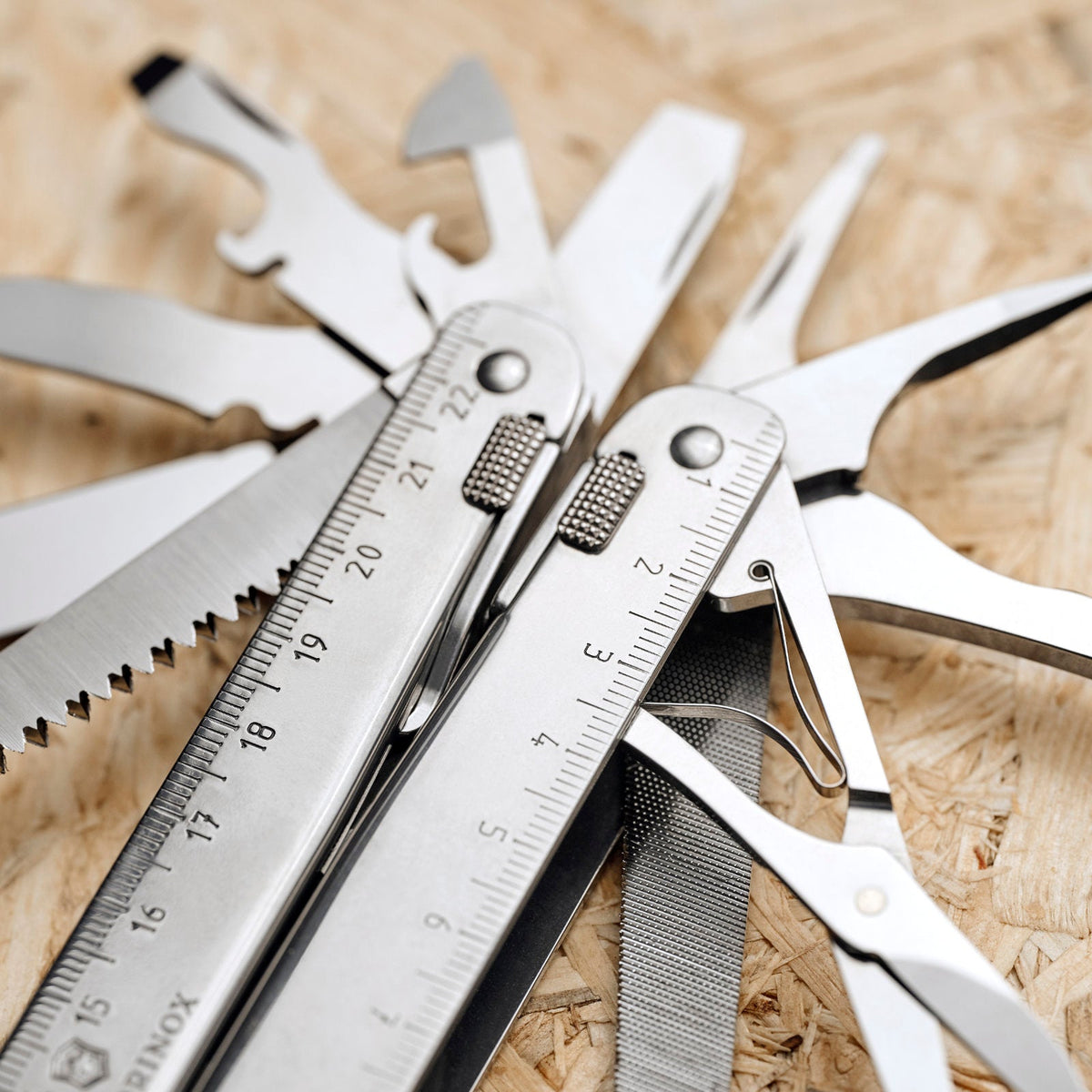 Large Multi-tools