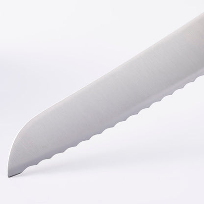 Messermeister Oliva Elite 9-inch Scalloped Bread Knife Blade Tip Detail