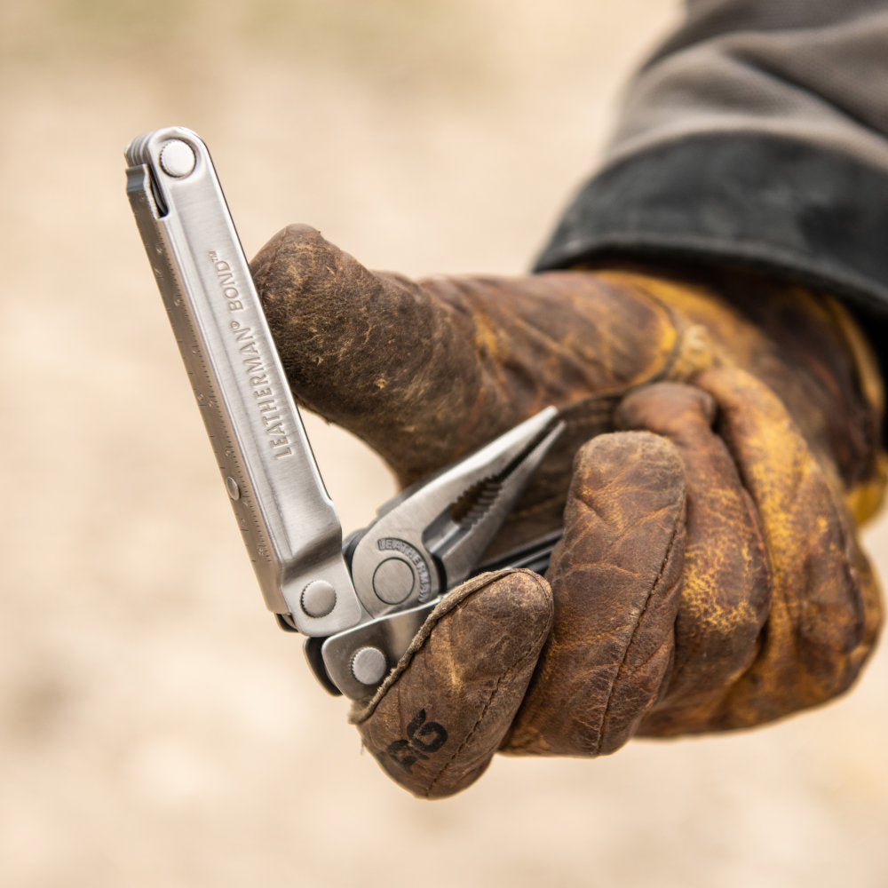 Leatherman Bond Pliers Multi-tool Opens Easily
