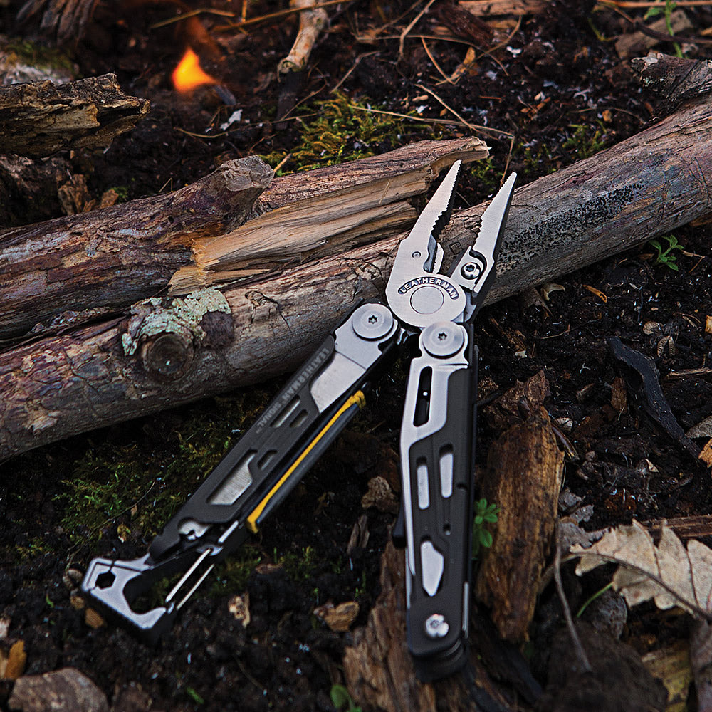 Leatherman Signal Camping Multi-tool